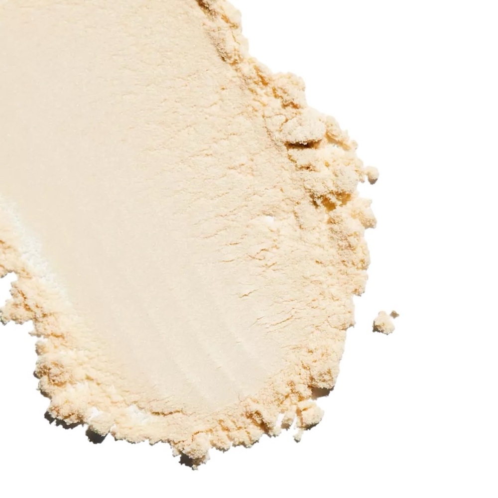 Laura Mercier Translucent Loose Setting Powder - Picture 3 of 3